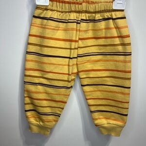 🦁Chick Pea Yellow and Orange Striped Joggers 6-9 months